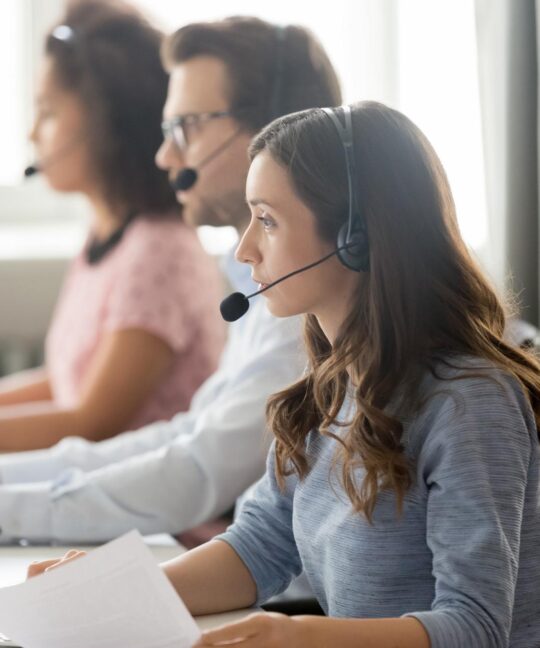 agent using Inbound Call Management Software