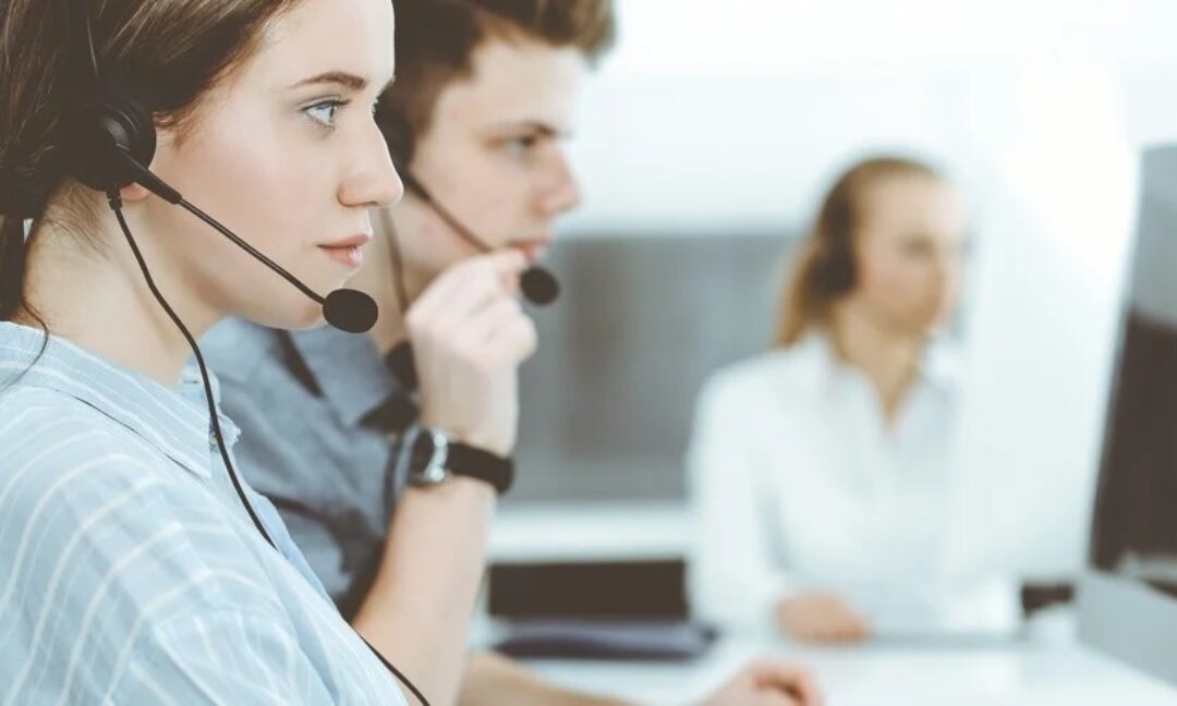 Ease your agents stress with Customer Service Management Software
