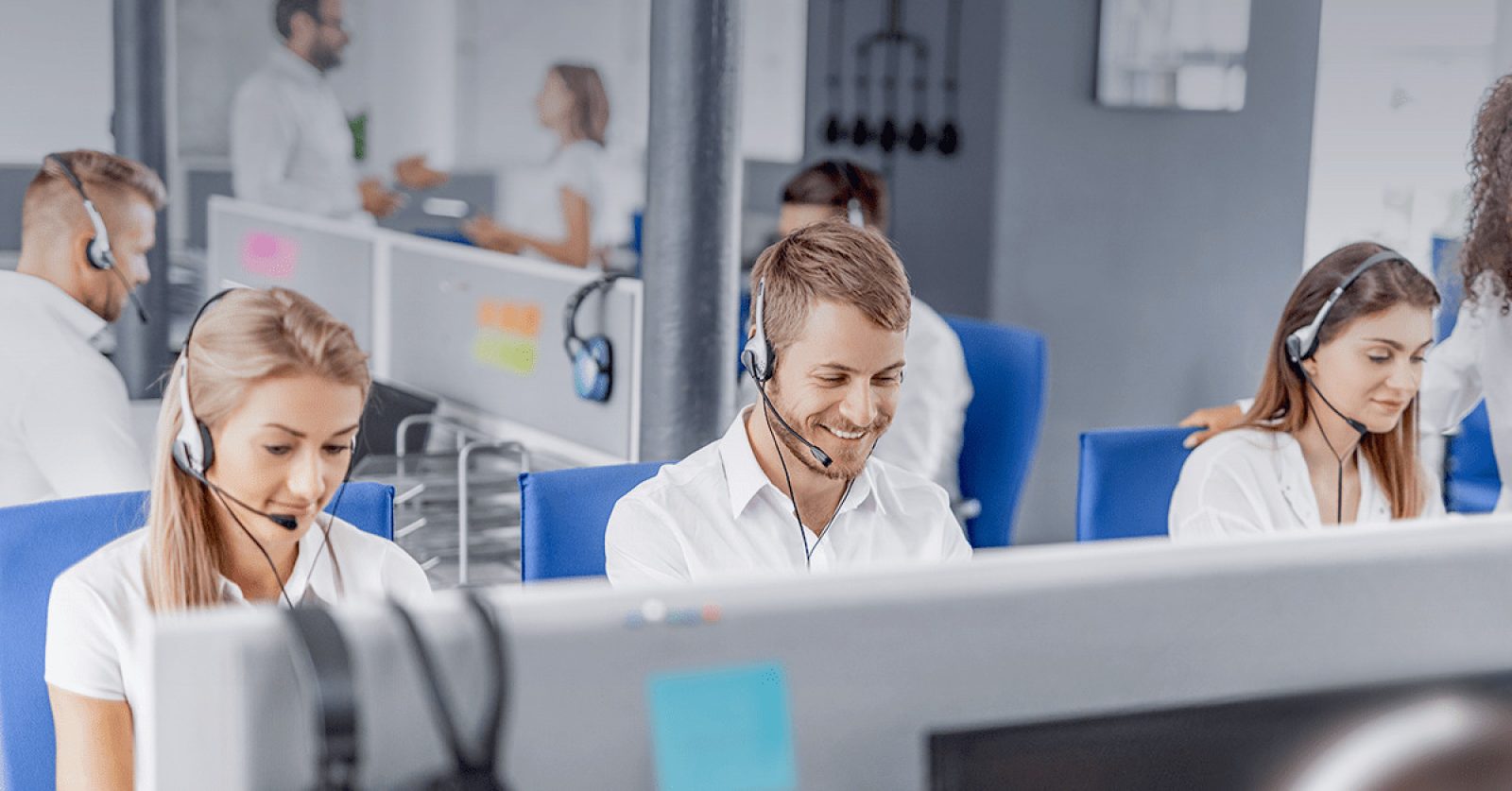 agents utilizing Call Center Dialer Software