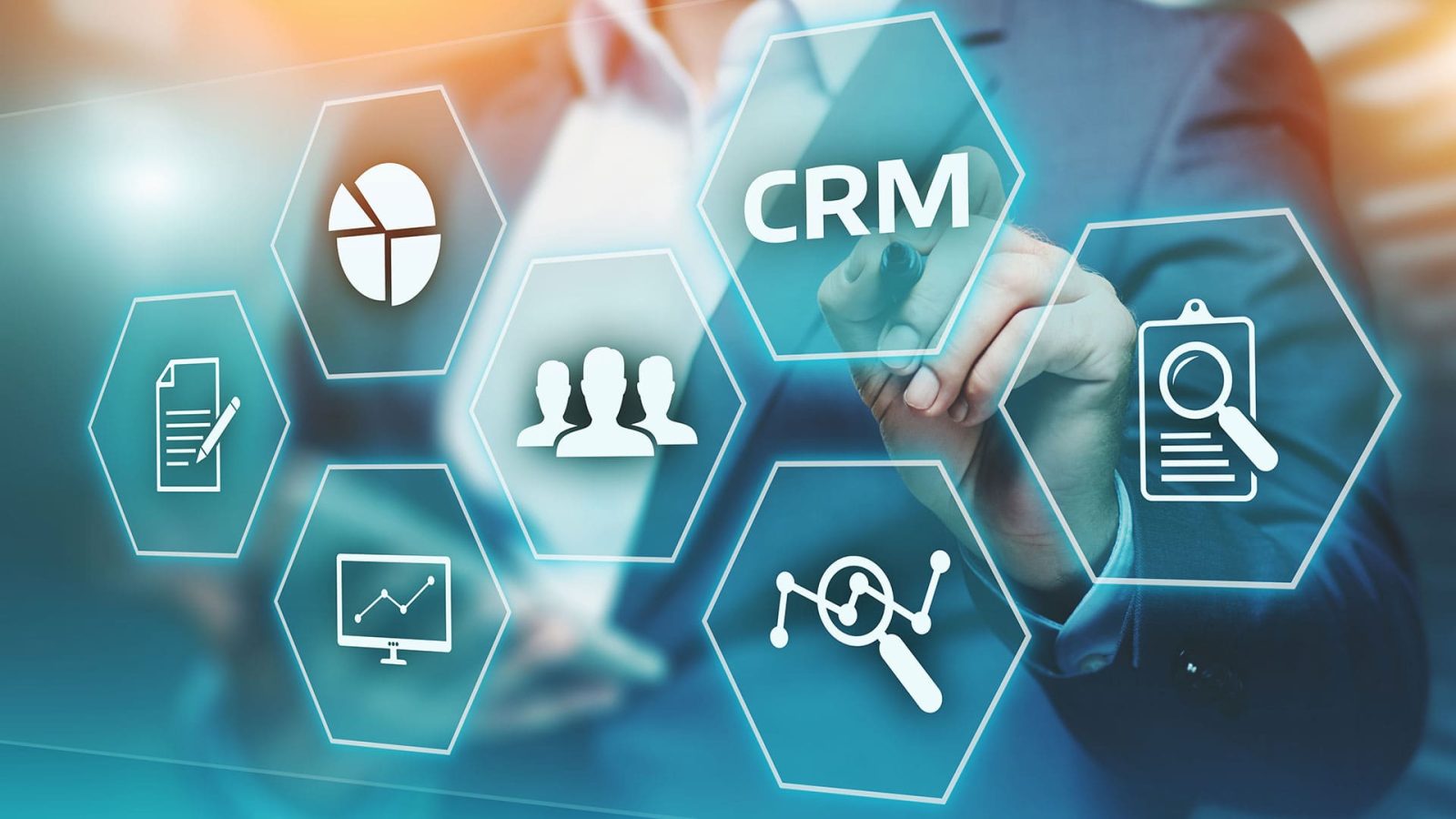 Customer Management with Online CRM